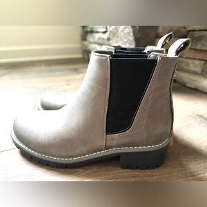 SEVEN7 Billie Pull On Ankle Booties